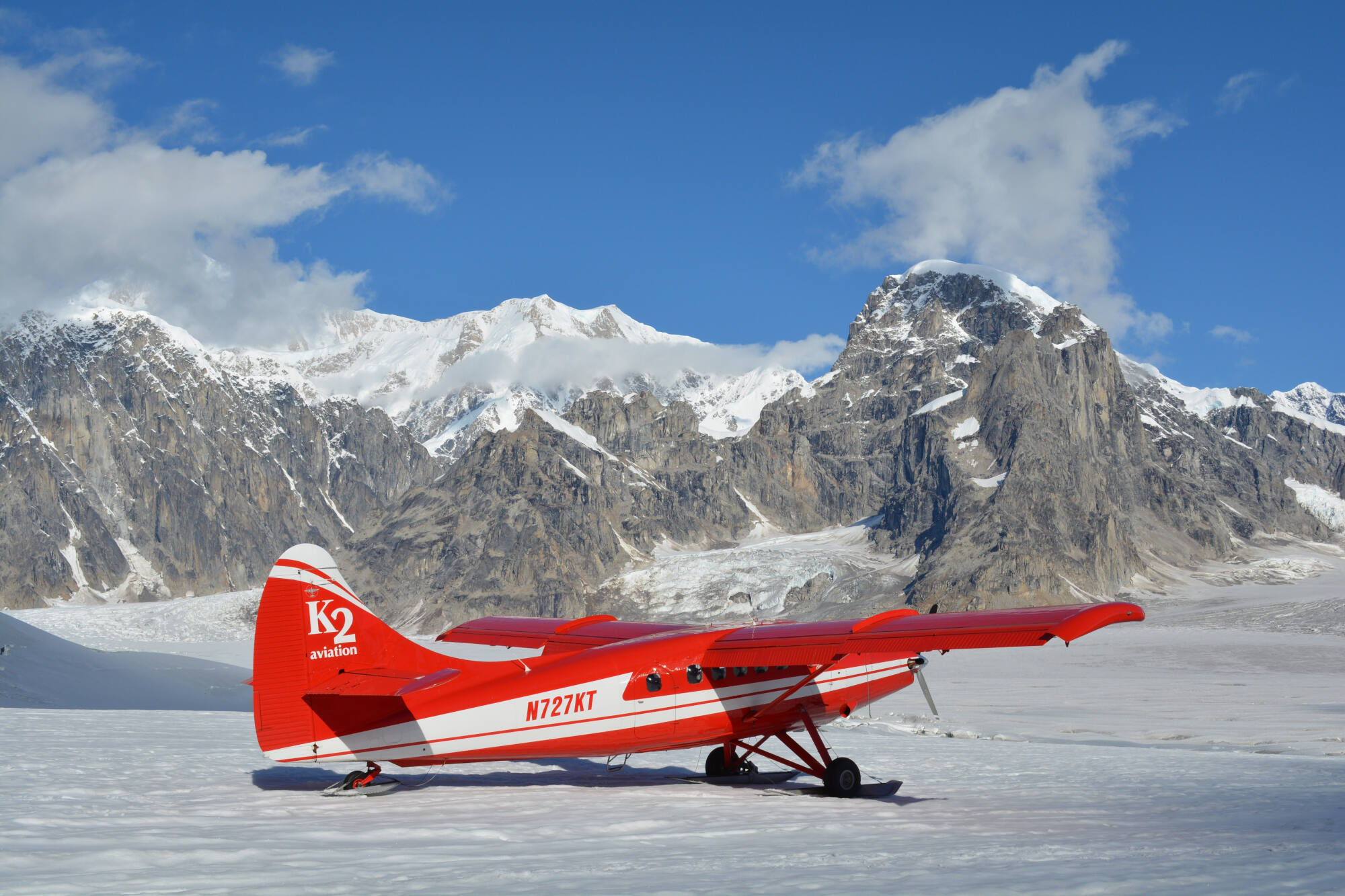 Alaska Range flight tours talkeetna with glacier landing