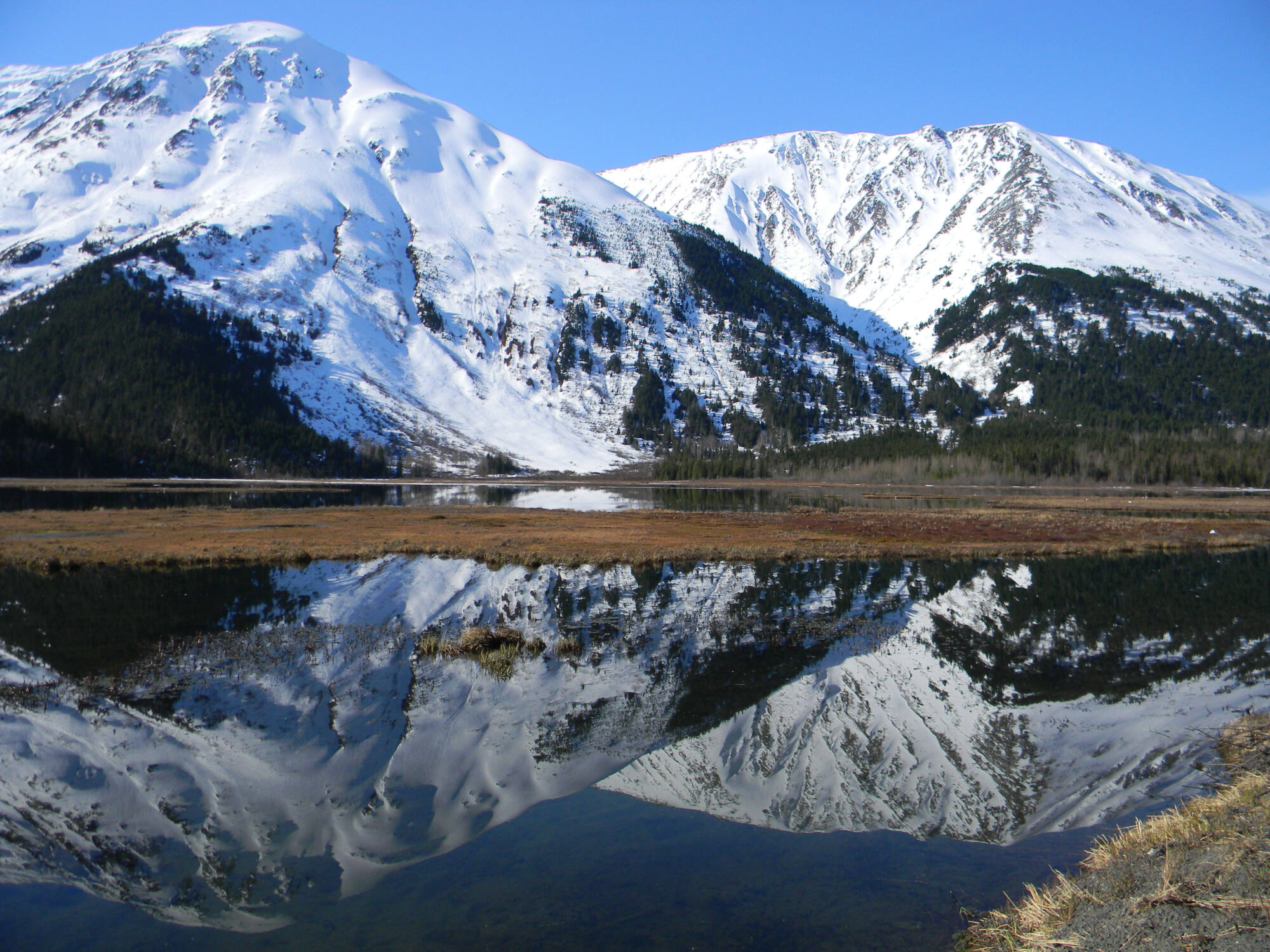 anchorage to seward transfer beautiful lake