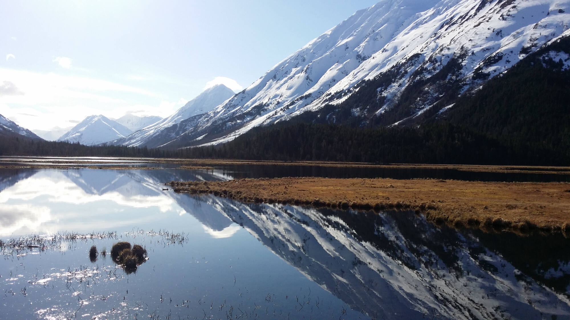 image of mountain and lake during seward anchorage transfer