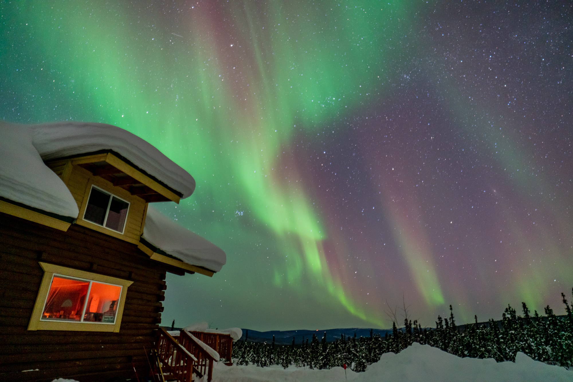 Aurora viewing cabin- Fairbanks Northern Lights Tour